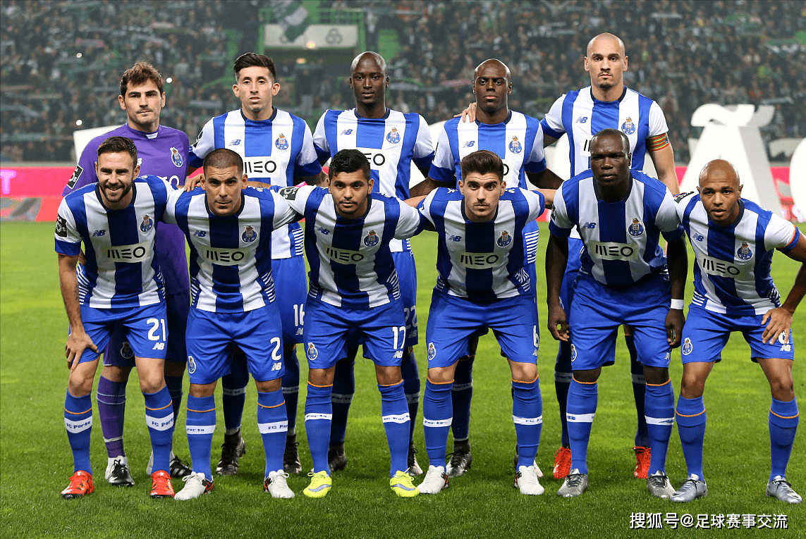 也映照着更 也映照着更