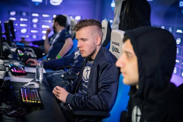 的组合拳 的组合拳